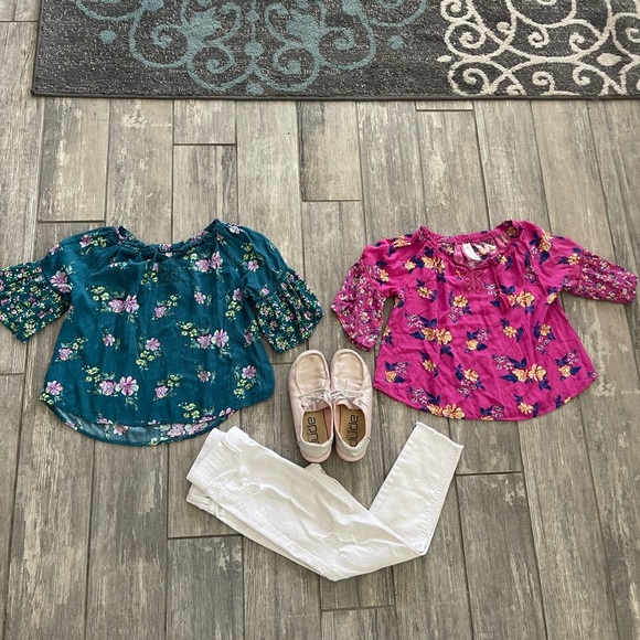 Perfect for back to school!  2 Justice tops - size M! - Picture 1 of 7